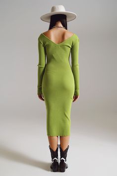 Discover the perfect blend of style and comfort with our Midi Bodycon Knitted Dress in a delightful lime green hue. This dress is designed to fit your body flawlessly, thanks to its ribbed knit fabric that offers exceptional elasticity and softness. The dress features an alluring wide V-neck that beautifully complements its body-hugging silhouette. It adds a touch of sophistication to the design while framing your neckline elegantly. Crafted from a blend of 40% Viscose, 30% Polyester, and 30% Ny Knitted Midi Dress, Verde Lima, Dress Neck, Hugging Silhouette, Knitted Bodycon Dress, Ribbed Knit Dress, Modern Trend, Perfect Wardrobe, Knitted Dress