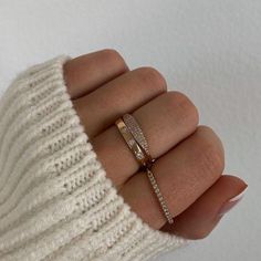 Hand Jewelry Rings, Mode Casual, Hand Jewelry, Everyday Jewelry, Pretty Jewellery