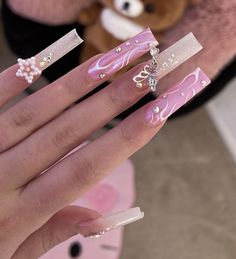 Nails Acrylic Crystal, Nails Acrylic Extra, Extra Pink Nails, Extra Long Acrylic Nails Bling, Extra Bling Nails, Extra Acrylic Nails, Kali Uchis Nail Ideas