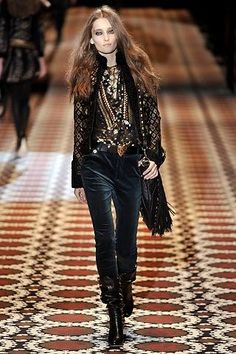 Boho Runway, Russian Inspiration, Interesting Fashion, Toni Stark, Gypset Style, Apocalyptic Fashion, Urban Fashion Trends, Russian Style, Boho Fall