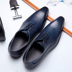 Product Description * Condition: Mens British Pointed Toe Lace Up Business Wedding Formal Dress Leather Shoes New * Color：Black Blue * Package：1 pair shoes （Without accessories）   Please note: 1.If your feet are wide, please order size up. 2.The color maybe a little difference because of the light,screen reflection etc.   Shipping 1. Your Item(s) will be shipped within 5-15 business days once payment received. 2. Standard shipping to US/UK,you may can get it in 10-20 Business days.   Standard Sh Navy Blue Groom, Blue Shoes Men, Wedding Formal Dress, Boy Sketch, Mystery Dinner, Ebay Business, Groom Shoes, Dress Leather, Technology Wallpaper