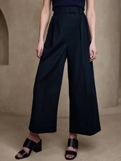 A beloved silhouette for good reason, these high-waisted pants are an abbreviated version of our best-selling Cruise Wide-Leg pants, cut with a freeing silhouette and crafted from irresistibly soft cotton.  ULTRA WIDE-LEG FIT: Super high waisted.  Re Chic Cotton Wide Leg Pants For Fall, High Waist Relaxed Fit Cotton Dress Pants, High Waist Cotton Dress Pants With Relaxed Fit, High-waisted Cotton Wide Leg Pants For Fall, Fall Cotton High-waisted Wide Leg Pants, Fall High-waisted Wide Leg Cotton Pants, Fall Cotton Wide-leg Culottes, Fall Wide-leg Cotton Pants, Wide Leg Cotton Workwear Bottoms