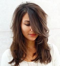 Love this medium layered haircut. Medium Layered Haircuts, Medium Length Hair With Layers, Short Hairstyle, Haircut For Thick Hair, Medium Hair Cuts, Pompadour, Medium Length Hair Cuts, Layered Haircuts