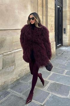 Monochromatic Outfit Burgundy, Burgundy Aesthetic Outfit, Bordeaux Outfit, Burgundy Tights, Fur Coat Fashion, Burgundy Outfit, Ladies Short Jackets, Jackets Women