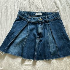 Zara Kids Denim Skirt, Size 11-12 Cm 152. New, Never Worn. Zara Denim Skirt Medium Wash With Pockets, Zara Medium Wash Denim Skirt With Pockets, Zara Dark Wash Cotton Denim Skirt, Zara Blue Denim Skirt, Zara Dark Wash Denim Skirt, Zara Denim Blue Cotton Skirt, Pink Velvet Skirt, Front Zipper Skirt, Zara Leather Skirt