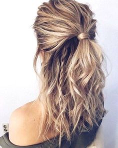 Hairstyles List, Hairstyle Idea, Stylish Hairstyles, Homecoming Hairstyles For Medium Length, Easy Hairstyles For Medium Hair, Bohemian Hairstyles, Cute Hairstyles For Medium Hair, Medium Length Hair