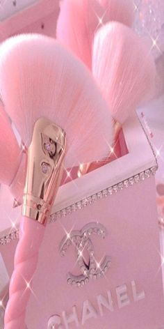 Kate Spade Perfume, Iphone Widgets, Pink Tumblr Aesthetic, Soft Pink Theme, Pink Lifestyle, Pink Images, Pink Glam, Baby Pink Aesthetic, Pink Life