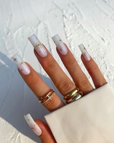 Moon Nails, Heart Nail, Heart Nail Art, Glam Nails, Minimalist Nails, Fabulous Nails, Fire Nails, Pretty Acrylic Nails, Chic Nails