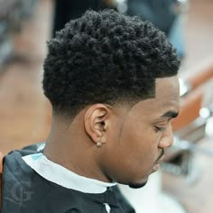 Black Man Haircut Fade, Ethiopian Hair, Black Haircut Styles, Black Boys Haircuts, Black Men Haircut, Black Hair Cuts, Taper Fade Haircut, Black Men Haircuts