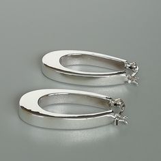 ONE PAIR of flat oval shaped sterling silver hoops Dimensions: Wide: 15 x 4 Long: 33 mm Weight: 5.5gm These earrings are made of 925 hypoallergenic sterling silver Can be packaged in a gift box. I can include a personal message from you if needed You are welcome to contact me at... bhavnakwintra1956@gmail.com For more beautiful pieces from my shop, please browse 👇 TOE RINGS: https://www.etsy.com/your/shops/TheSilverGame/tools/listings/section:27020628,view:table EAR HOOPS: https://www.etsy.com/ Silver Oval Huggie Earrings For Gift, Silver Oval Huggie Earrings As A Gift, Modern Silver Teardrop Hoop Earrings, Silver Oval Minimalist Earrings, Minimalist Silver Oval Earrings, Modern Oval Hoop Earrings With Ear Wire, Minimalist Oval Metal Hoop Earrings, Modern Oval Sterling Silver Hoop Earrings, Modern Silver Oval Earrings