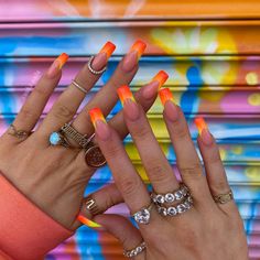 Neon Nails 20 Bright Ideas For Your Next Manicure Hot Nails Trends, Neon Manicure, Neon Nail Designs, Flaming Hot, Long Press On Nails, Nails Trends, Racun Shopee, Nail Designs Glitter, Neon Nails