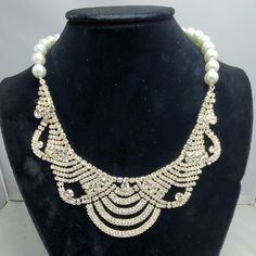 Ali Khan Bridal Crystal Allure Bib Necklace With Pearls 18 Inch Length With Extender Elegant Rhinestone Necklace For Celebrations, White Pearl Necklace For Formal Occasions, White Pearl Jewelry With Rhinestones, White Crystal Rhinestone Necklace In Costume Jewelry Style, White Rhinestone Necklace For Formal Occasions, White Metal Jewelry For Evening, White Crystal Rhinestone Costume Jewelry Necklace, White Crystal Rhinestone Costume Necklace, White Rhinestone Round Necklace For Party