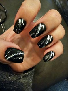 Holiday party nails, black, silver and white Elegant Nails Black And Silver, Simple Nail Patterns, Black Nails With Silver Design, Black N Silver Nails, Party Nails Black, Black Silver Nails Design, Black White Silver Nails, Black Tie Nails, Black White And Silver Nails