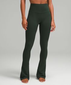 Flared Workout Pants, Lululemon Png, Mom Fits, Gift Aesthetic, Wishlist 2024, Lululemon Align Pant, Flare Pant, Fall 24, Feeling Nothing