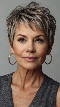 Stylish Short Hairstyles for Women Over 50 Short Messy Haircuts, Pixie Haircut Fine Hair, December Hair, Enhance Natural Curls, Gray Hair Cuts, Beer Bread, Hairstyles For Women Over 50, Messy Short Hair