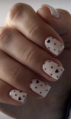 Heart Nail Designs, Nail Designs Valentines, Dots Nails, Nails 2023, Chic Nails, Fancy Nails, Nail Polishes