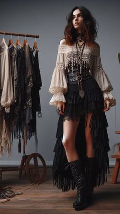 Neo Bohemian Fashion, Fancy Boho Outfits, Unique Aesthetic Outfits, Black Bohemian Outfits, Goth Boho Outfits, Boho Fashion Aesthetic, Boho Goth Outfits, Unique Outfits Creative Fashion, Goth Hippie Outfits