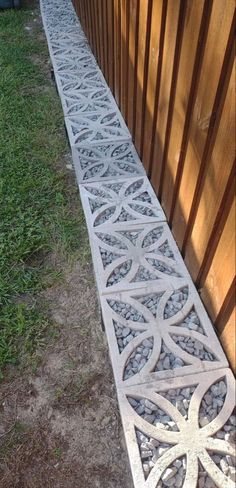 Concrete Block Landscaping Ideas, Splash Blocks, Backyard Living, Garden Yard Ideas, Yard Design, Backyard Makeover, Backyard Projects, Backyard Oasis, Yard Ideas