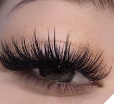 Long Lashes Extensions, Natural Fake Eyelashes, Lashes Fake Eyelashes, Foto Top, Eyelash Extensions Styles, Lash Extensions Styles, Doll Eye Makeup, Pretty Lashes