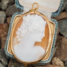 This lovely vintage cameo pendant/pin is crafted of 14k yellow gold and features an oval shell cameo. This pendant/ brooch comes with pin stem and can be worn as a brooch. It does not include a chain shown in the photo. Cameo Jewelry, Vintage Cameo, Mens Chain Necklace, Antique Brooches, Carved Shell, Cameo Brooch, Cameo Pendant, Pin Pendant, Gold Brooches