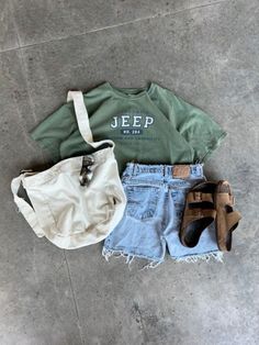 Vintage Jeep, Pastel Outfit, Outfit Inspo Summer, Cute Everyday Outfits, Summer 24, Summer Fits, Lookbook Outfits