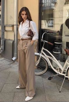 Old money outfits Elegant women dress Korean style american style Chinese style asian old money Italian luxury women Money Dress, Fashion Top Outfits, Office Outfits Women, Work Outfits Women, Classic Outfits