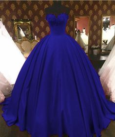 Prom Dresses Ball Gowns, 15 Birthday Dresses, Royal Blue Homecoming Dresses, Royal Blue Quinceanera Dresses, Blue Wedding Dress Royal, Royal Blue Evening Dress, Royal Blue Gown, Gown Prom Dresses, Satin Prom Dresses