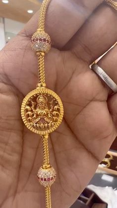 Lakshmi Mugappu Designs Chains, Thali Mogappu Designs, Gold Jhumar Design, Thali Designs Gold, Thali Chain Designs Gold