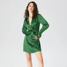 Green Satin Long Sleeved Mini Dress. Nwt Never Worn! Green Long Sleeve V-neck Dress For Night Out, Green Mini Length Satin Dress, Elegant Green Mini Dress With Surplice Neckline, Green Mini Dress With Surplice Neckline, Spring Satin Dress With Surplice Neckline, Green Mini Dress With Surplice Neckline For Date Night, Green Long Sleeve V-neck Dress For Brunch, Green Surplice Neckline Dress For Fall, Fall Satin Dress With Surplice Neckline