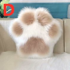 Soft Cat Paw Hold Pillow PN4057 ●Size: about 50*50cm. ●Material: soft ●About Shipping: We attach great importance to the orders of each customer and parcel delivery. 1.Processing time: 2-3 business days. 2.Shipping time: 10-15 business days to US, please allow 3-4 weeks shipping to other country.(Shipping times can be affected by variable customs clearance times or public holidays.) Cat Bedroom, Gatto Carino, Fluffy Cushions, Cat Claws, Cute Pillows, Cat Paw, Plush Pattern, Unique Pillows, Fluffy Cat