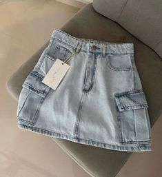 Jeans Cargo, Cargo Jeans, Dream Clothes, Jean Skirt, Teen Fashion Outfits, New Wardrobe, Cropped Top, Outfits Casuales