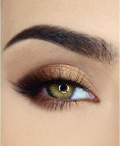 Makeup Zombie, Too Faced Natural Eyes, Gold Eye Makeup, Neutral Eyes, Neutral Eyeshadow Palette, Gold Eyeshadow, Beauty Make-up, Neutral Eyeshadow