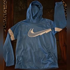 Youth Xl Baby Blue Nike Hoodie. Practically Brand New. No Holes Or Rips Blue Nike Hoodie, Blue Nike, Nike Hoodie, Kids Nike, Nike Shirts, Hooded Sweatshirt, Kids Shirts, Baby Blue, Hooded Sweatshirts