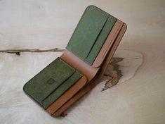 $48,00 Leather Wallet Design, Mens Leather Wallet, Unique Wallets, Leather Bag Pattern, Slim Leather Wallet