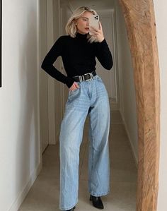 Black Turtleneck Outfit, Blue Jean Outfits, Turtleneck Outfit, Looks Street Style, Mode Vintage, Fall Outfits Women, Looks Vintage, Outfits Casuales