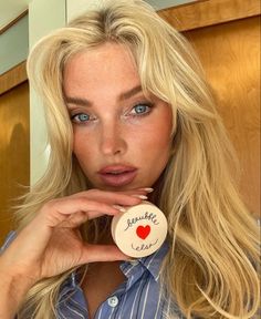 Elsa Hosk Makeup, Elsa Hosk Hair, Angelina Core, Elsa Hosk Style, Makup Looks, Bombshell Makeup, Sunkissed Makeup, Pale Makeup, Movies To Watch Teenagers