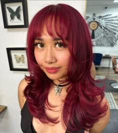 Beet Red Hair Color, Red And Pink Hair Color, Vivid Red Hair Color, Dark Magenta Hair, Red Layered Hair, Identity Change, Peinado Aesthetic, Pelo Color Vino, Blood Red Hair