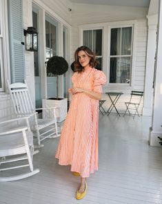 Chanel Sweater, Amazon Dresses, Old Money Aesthetic, Blogger Style, Feminine Look, Maternity Fashion