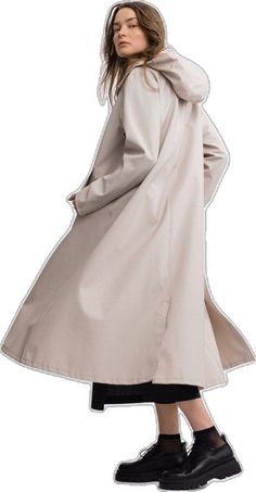 Stutterheim Mosebacke long raincoat light sand A-line women | PIPE AND ROW boutique Oversized Beige Raincoat For Fall, Oversized Fall Raincoat, Oversized Beige Long Sleeve Raincoat, Oversized Solid Raincoat For Spring, Beige Long Sleeve Raincoat For Fall, Oversized Beige Raincoat For Spring, Khaki Long Raincoat For Spring, Solid Color Long Raincoat For Spring, Solid Color Raincoat For Spring