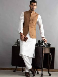 Festive Fitted Suit With Stand Collar, Festive Stand Collar Fitted Suit, Designer Wear Fitted White Nehru Jacket, Designer White Fitted Nehru Jacket, Designer Fitted White Nehru Jacket, White Fitted Nehru Jacket For Designer Wear, Fitted Stand Collar Traditional Wear For Diwali, Fitted Traditional Wear With Stand Collar For Diwali, Fitted Traditional Wear With Dabka For Semi-formal Occasions