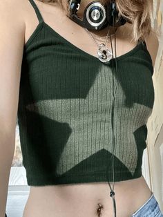 ⚡️Free Shipping 2022 Star Print Knitted Crop Cami Top Green L under $12.00 in Tops&Tees at AnotherChill.com Online. Style: Casual/Street/Y2K/Sexy/Sweet/Vintage. Fabric Content: Polyester, Viscose, Spandex. Fit Type: Slim fit. Neckline: V Neck. Sleeve Length: Sleeveless. : Totally obsessed with these on trend star aesthetics for y2k inspo outfits. Crafted from soft knit fabric, cuts to tighten silhouette in a cropped length, features star pattern to the front and an open back design, you must lov Girls Corset, Crochet Tee, Y2k Aesthetic Fashion, Backless Tank Top, Street Y2k, Crop Cami Top, Lace Trim Shorts, Top Streetwear, Cropped Tops