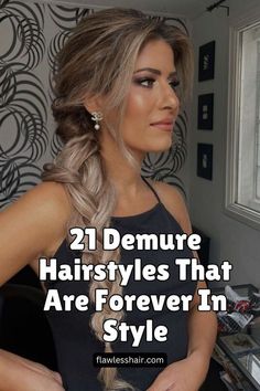 Wrap Dress Hairstyles, Evening Out Hairstyles, Easy Side Swept Hairstyles, Elegant Side Hairstyles, Boat Neck Hairstyle, Easy Glam Hairstyles, Bridesmaid Hairstyles Brunette, To The Side Hairstyles, V Neck Hairstyles