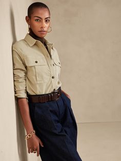 Essential Shirt Jacket | Banana Republic Safari Outfit, Safari Outfits, Jacket Outfit Women, Essential Shirt, Safari Chic, Safari Shirt, Utility Shirt, Business Outfits, Shirt Outfit