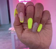 Nail Korean, Acrylic Nails Natural, Bright Summer Acrylic Nails, Neon Yellow Nails, Neon Acrylic Nails, Neon Nail Designs, Pots Garden, Box Decor, Garden Drawing