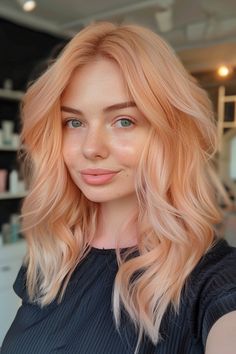 Light Ginger Blonde, Strawberry Blonde Hairstyles, Hair Styles For Medium Hair, Blonde Hair Pale Skin, Girl Hair Styles, Light Strawberry Blonde, Goldie Locks, Hair Change, Hair Goal