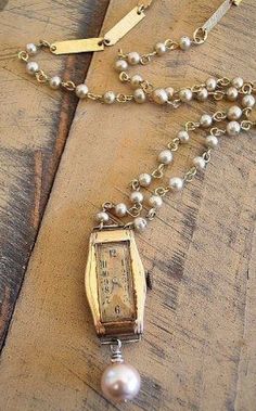 Old Watches Repurposed, Watch Upcycle, Steampunk Necklaces, Pouch Necklace, Old Watch, Upcycled Vintage Jewelry