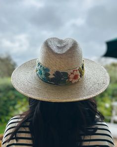 Our Mexican, high quality Artisal Palm Hat, comes with a removable hand embroidered band. The band is embroidered by Female Artisans of the Andes in Perú. This classic wide brim hat has sturdy weave to be used in the beach and all adventures in the sun. Great sun protection. The close-weave material in this product offers UPF 50+ which blocks 97.50% of the sun's UV rays.One size Hat Brim measures 3 3/4" wide Crown of hat measures 4 1/2" tall Three options for bands available: Spring Flowers, Min Bohemian Adjustable Sun Hat For Garden Party, Adjustable Bohemian Sun Hat For Garden Party, Handwoven Artisan Hat For Spring, Artisan Handwoven Spring Hat, Adjustable Bohemian Straw Hat For Garden Party, Bohemian Handwoven Boater Hat With Short Brim, Handwoven Bohemian Boater Hat With Curved Brim, Handmade Adjustable Sun Hat For Garden Party, Woven Curved Brim Fedora For Festivals