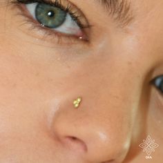 14K SOLID GOLD three dots single earring Perfect for a variety of piercing locations: nostril / lobe / 3rd, 2nd hole earring / tragus / conch / helix / cartilage ---> Features: ♦ Material: 14k SOLID GOLD ♦ Tiny three dots earring size: 4mm ♦ Wire thickness: Select your preference in the gauge at the top right of this page. available in 16/18/20/22 gauge = 1.2/1/0.8/0.6 mm. Gauge: the thickness of the wire the smaller the gauge the thicker the earring shaft is. 16 gauge - 12 mm ( very thick) 1 Minimalist Hypoallergenic Yellow Gold Nose Studs, Tiny Yellow Gold Round Nose Studs, Dainty Hypoallergenic Yellow Gold Nose Stud, Hypoallergenic Yellow Gold Nose Studs As Gift, Minimalist Pierced Yellow Gold Nose Studs, Minimalist Yellow Gold Nose Studs, Piercing Locations, Nose Screw, Gold Nose Stud