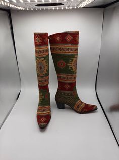 Western Style Women Boots, Suzani Boots, Cowboy Boots, Kilim Pattern Boots, Custom Made, Ethnic Pattern, Boho Style, Outdoor Fit, FREE SHIPP Multicolor Western Boots For Winter, Bohemian Winter Boots With Snip Toe, Bohemian Snip Toe Winter Boots, Bohemian Winter Snip Toe Boots, Handmade Western Boots For Fall, Handmade Brown Western Boots, Traditional Brown Boots For Fall, Western Style Women, Style Western Boots