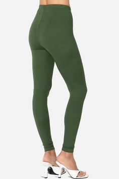 The perfect legging to wear as an underpinning for outdoor activities or as a basic legging. Perfect layering option with soft stretch microfiber fabric that wicks moisture to keep you comfortable throughout the day. Lightweight for easy layering possibilities.Soft elastic waist, Mid-High riseButtery soft microfiber fabricStretch, fitted silhoutte, Full lengthFits small to US size, take one size larger than normal(S=0-4)Model size : 5'3" height, 34" bust, 24" waist, 34" hip, and is wearing a siz Crop Top Shorts, Perfect Leggings, Basic Leggings, Cozy Style, High Waist Leggings, Leggings Sale, Ankle Leggings, Green And Khaki, Cozy Fashion